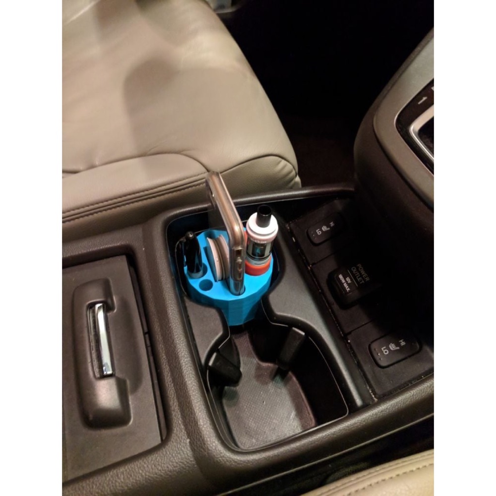 Honda CR-V bardaklık telefon ve eşya bölmesi
