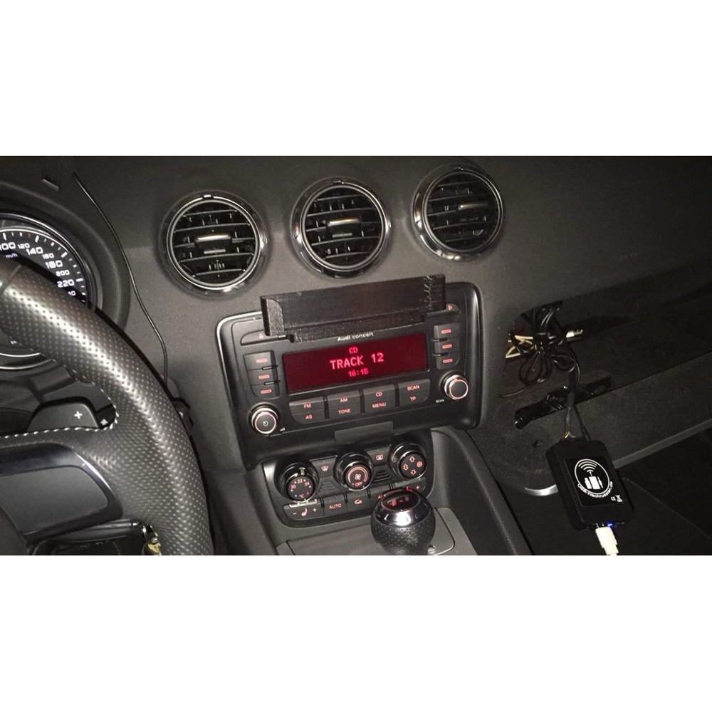 Audi TT CD Yuvası iPhone Plus Telefon Tutucusu görsel 2