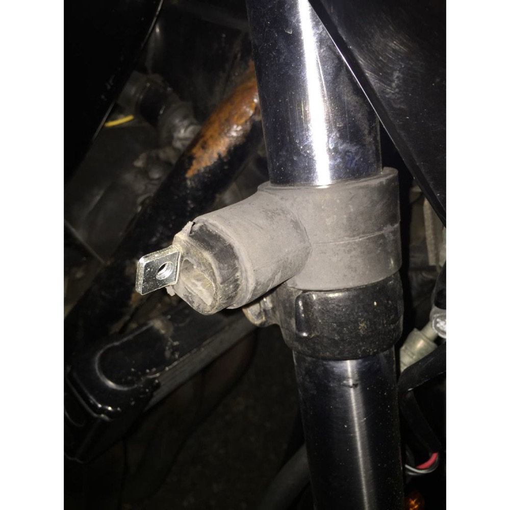 Motosiklet çatal montajlı sinyal tutucusu (39 mm) görsel 3