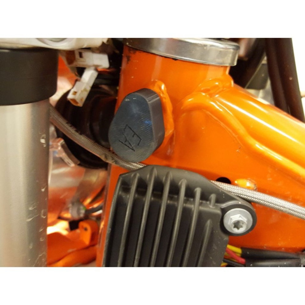KTM Direksiyon Kilidi Kapağı (Varyant) görsel 4