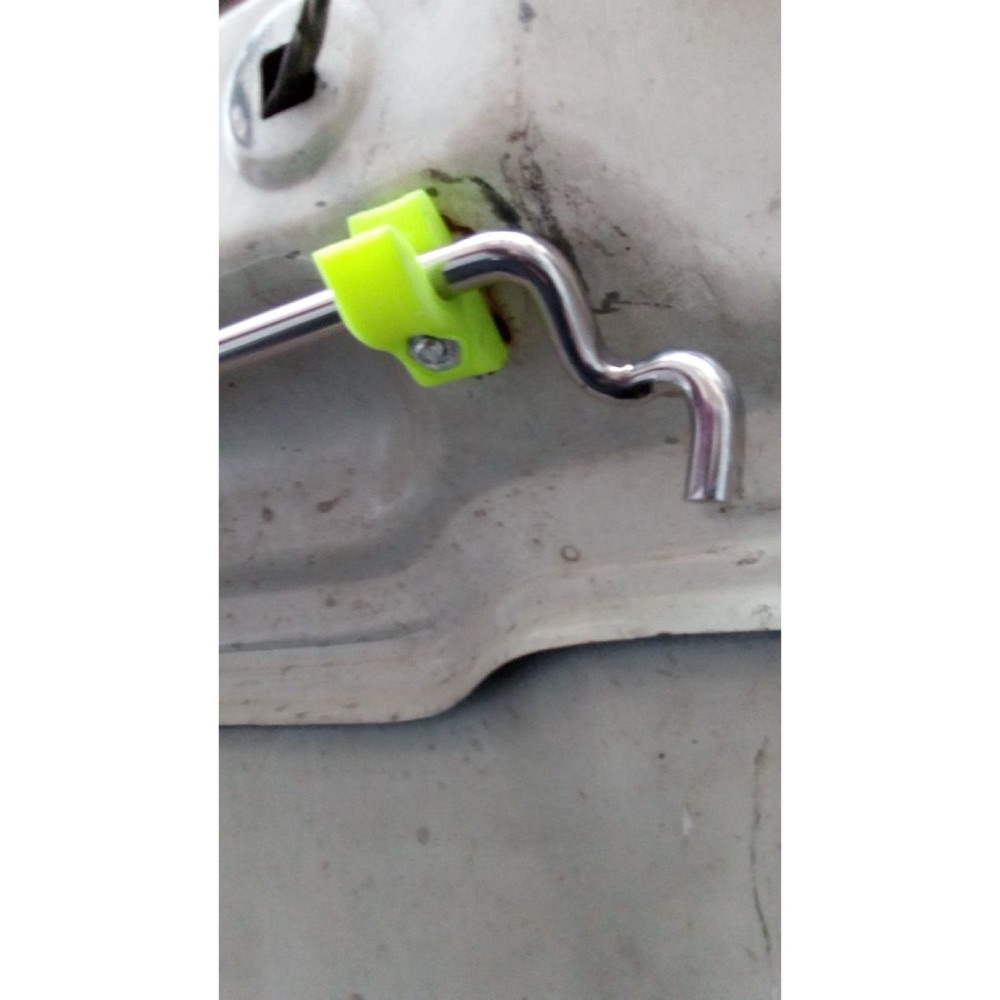 Jeep Wrangler TJ Kaput Çubuğu Tutucusu görsel 4