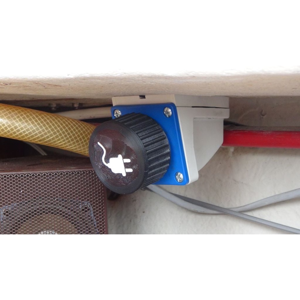 Yelkenli Elektrik Fişi Koruyucu Kapağı