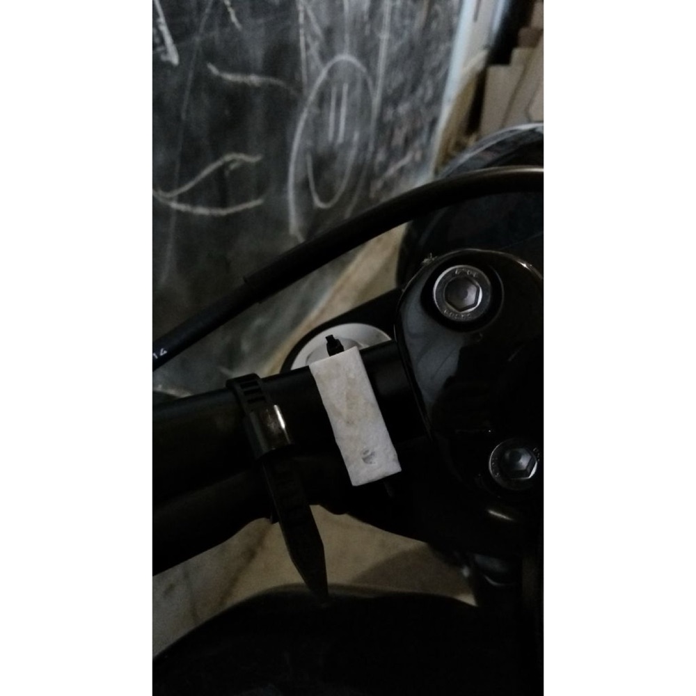 Genie Garage Door Remote Motorcycle Mount görsel 3