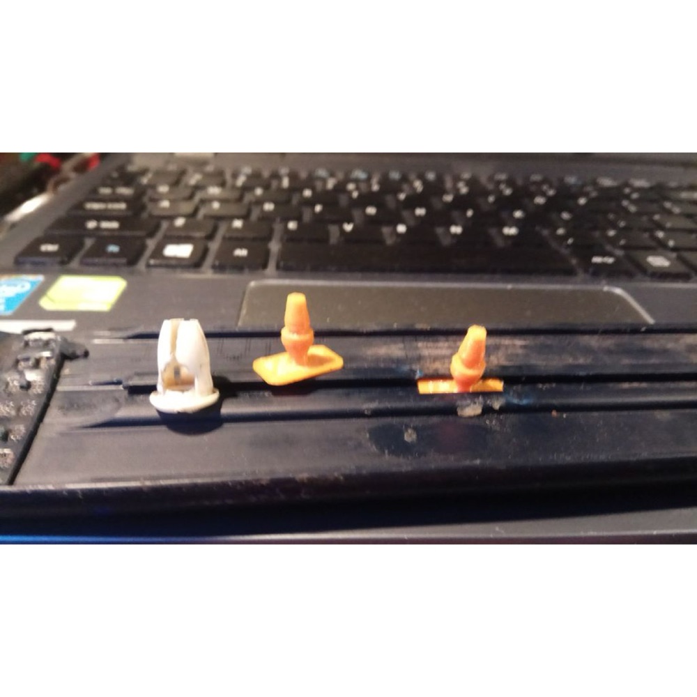 Eşik Mount Pin (Mercedes W202 Uyumlu) görsel 3
