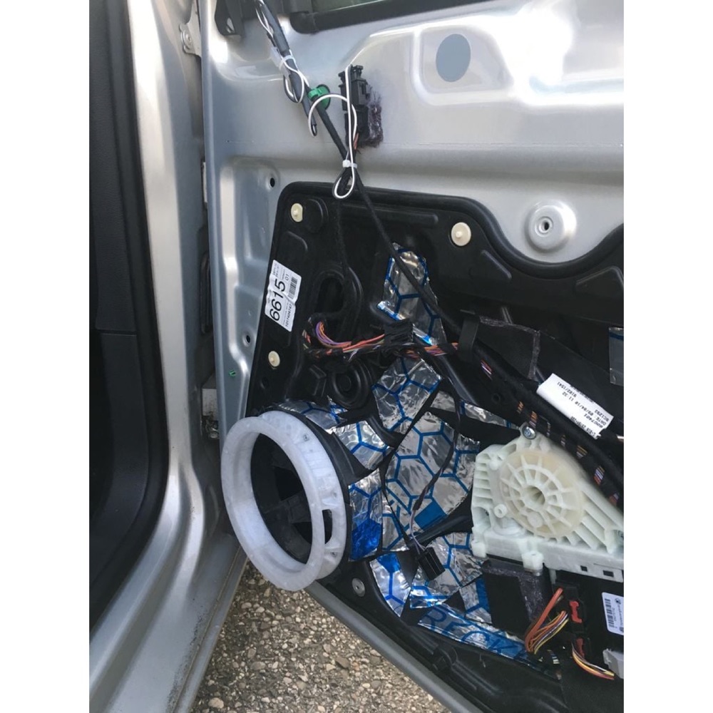 VW Golf MK6 Hoparlör Adaptörü görsel 3