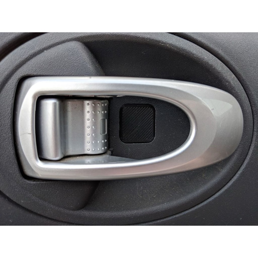 Mitsubishi Eclipse Kapı Vida Kapağı