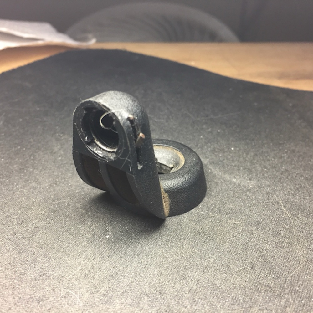 Ford Windstar Arka Cam Menfez Açma Kolu