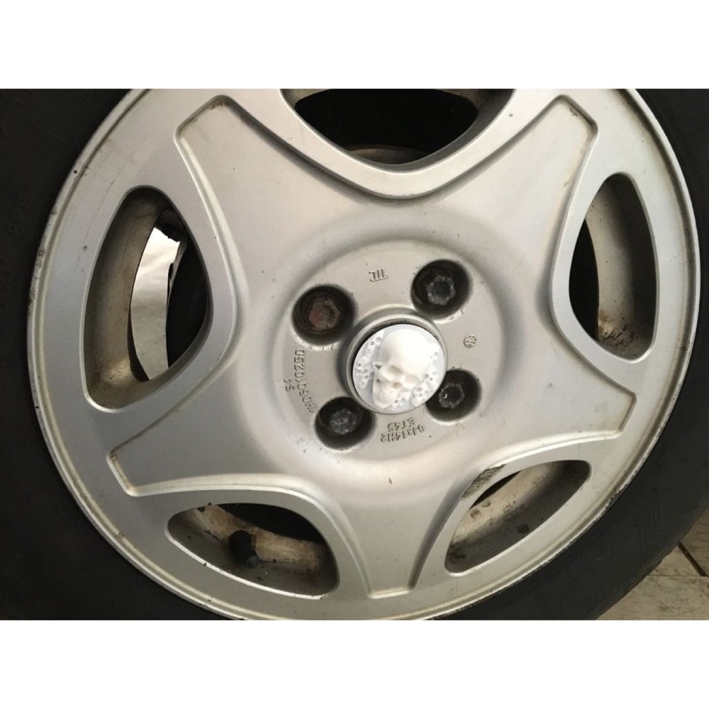 56 mm Merkez Kapak (VW Cabriolet) görsel 2