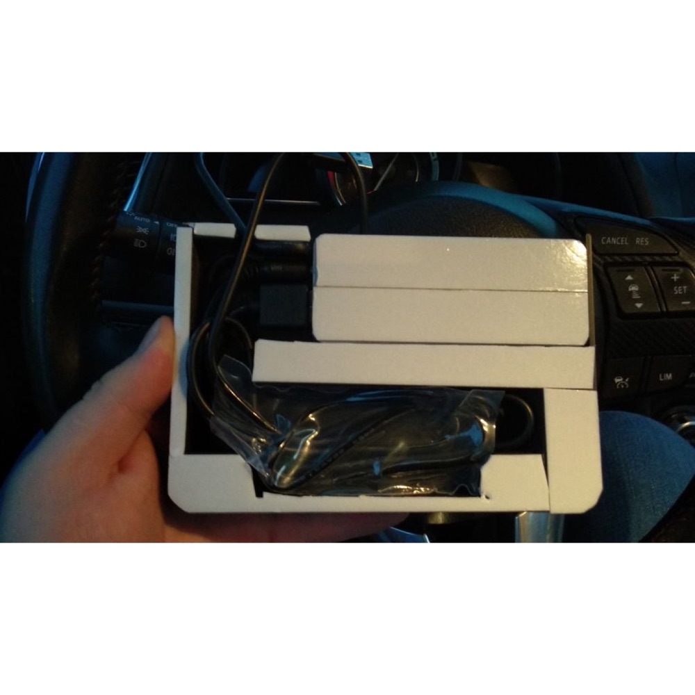 Mazda 3 USB Hızlı Şarj Modülü Yuvası görsel 4