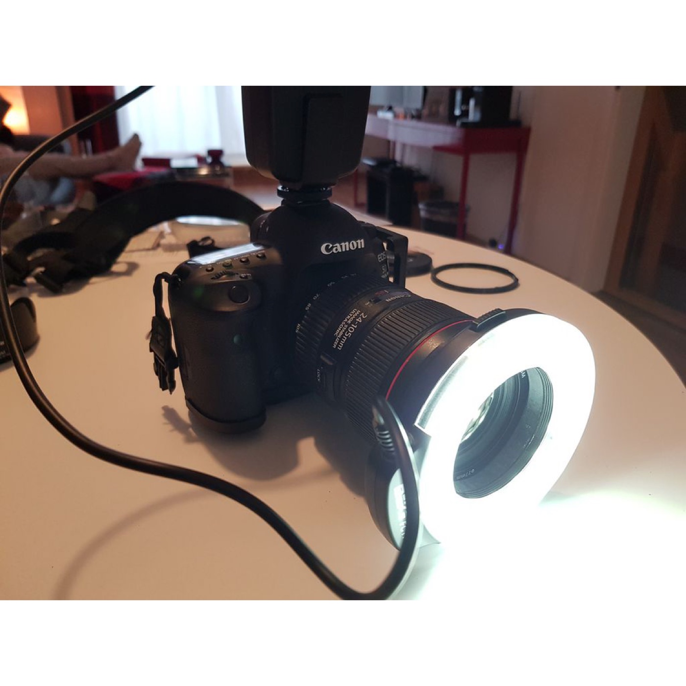 Canon EW-83 - Meike MK-FC110 LED Halka Flaş Adaptörü