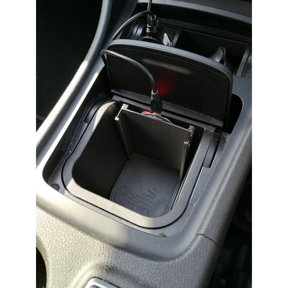 Merkezi Konsol Telefon Standı (Mercedes GLA/CLA) görsel 2