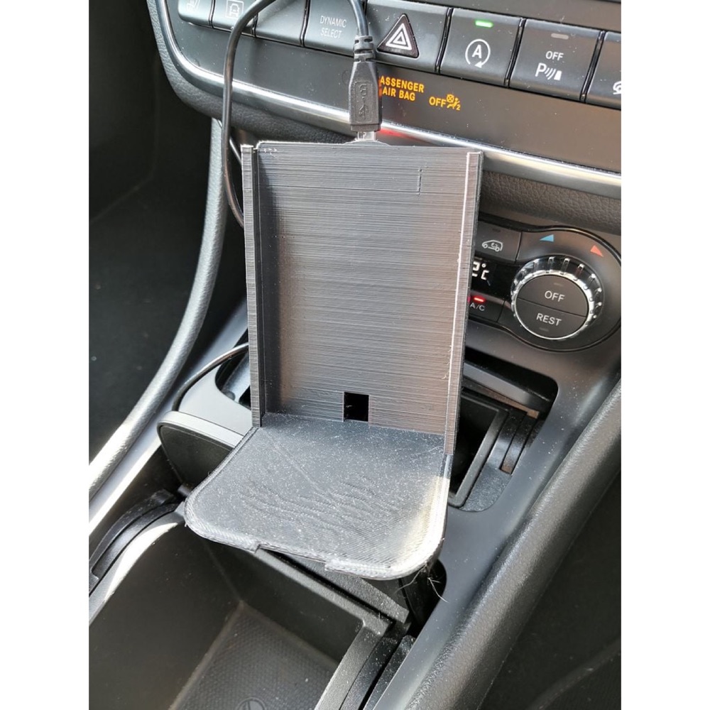 Merkezi Konsol Telefon Standı (Mercedes GLA/CLA) görsel 3