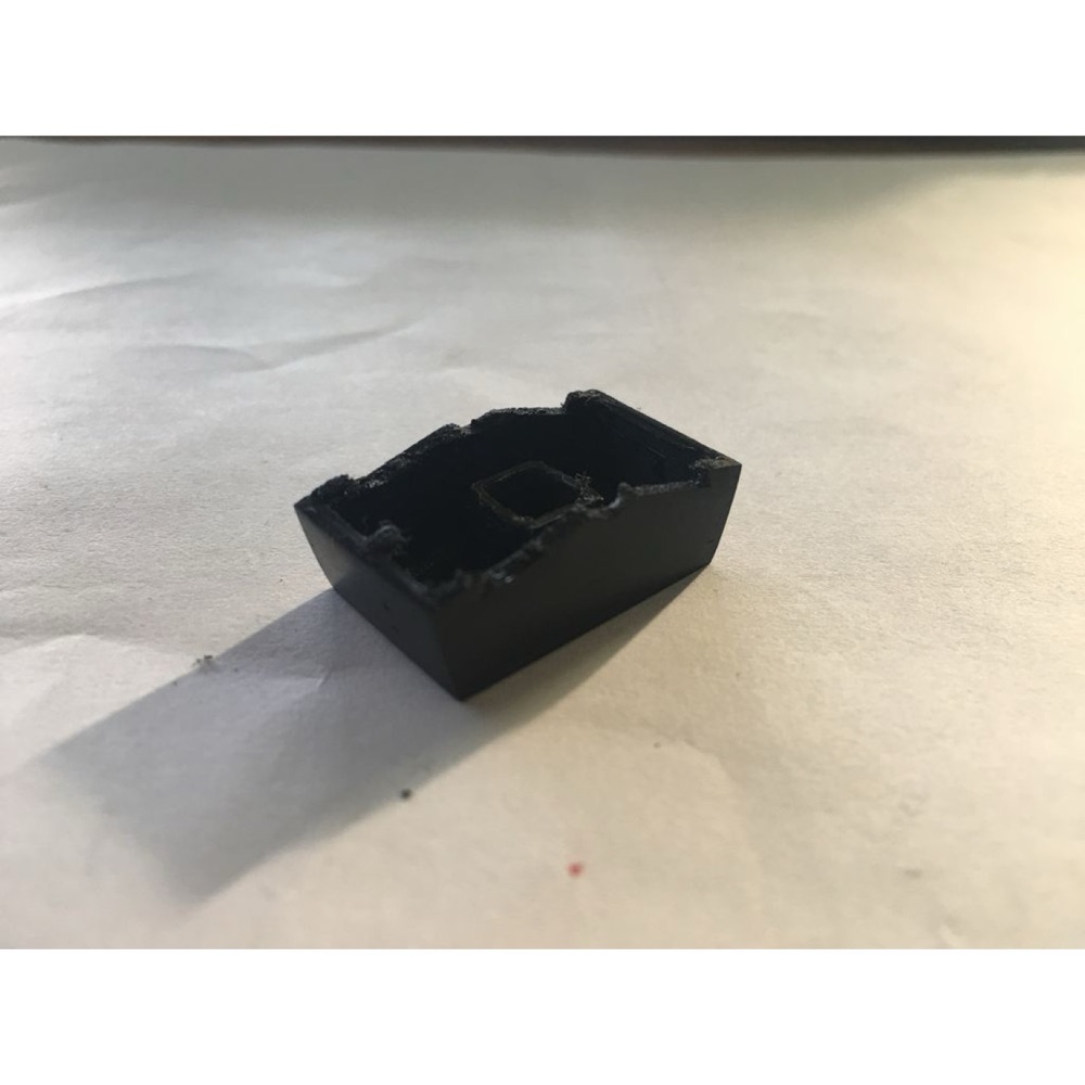 Nissan S13 yolcu tarafı cam düğmesi çerçevesi görsel 2