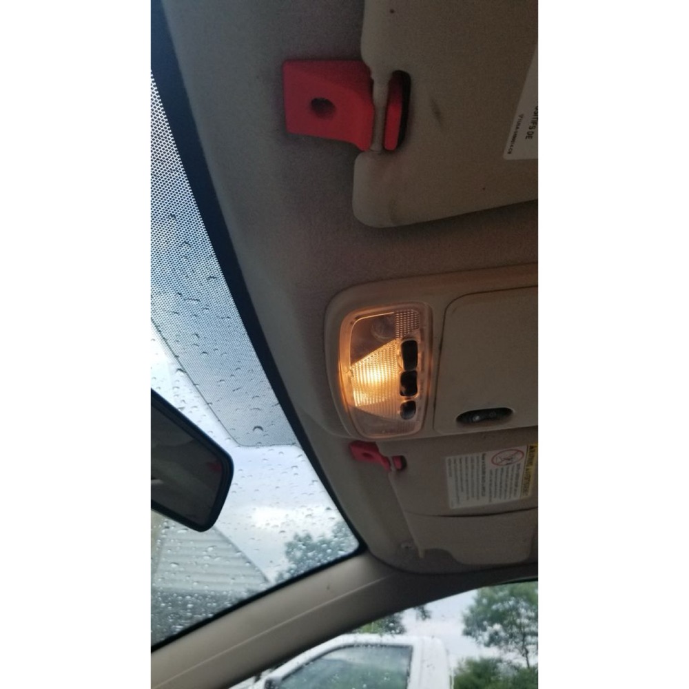 Ford Focus Güneşlik Klipsi