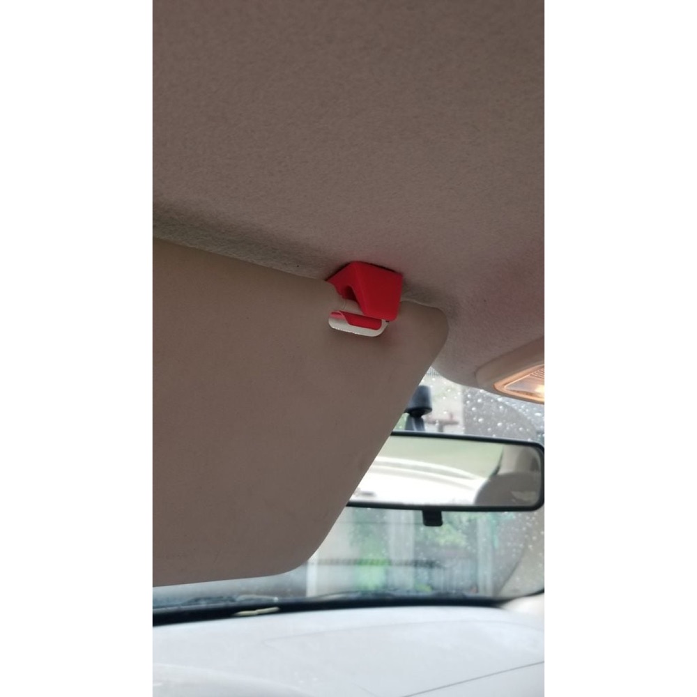 Ford Focus Güneşlik Klipsi görsel 3