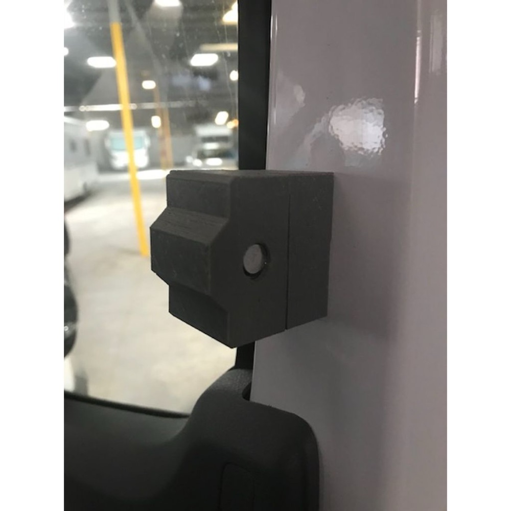 Ford Transit Güvenlik Kilidi Taban (Parça 2) görsel 3