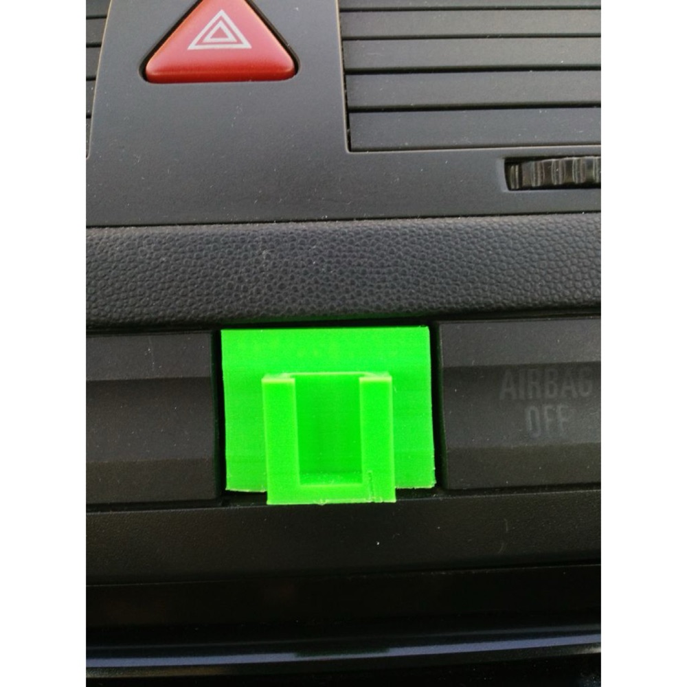 Škoda Fabia Fabia Console Phone Holder görsel 3