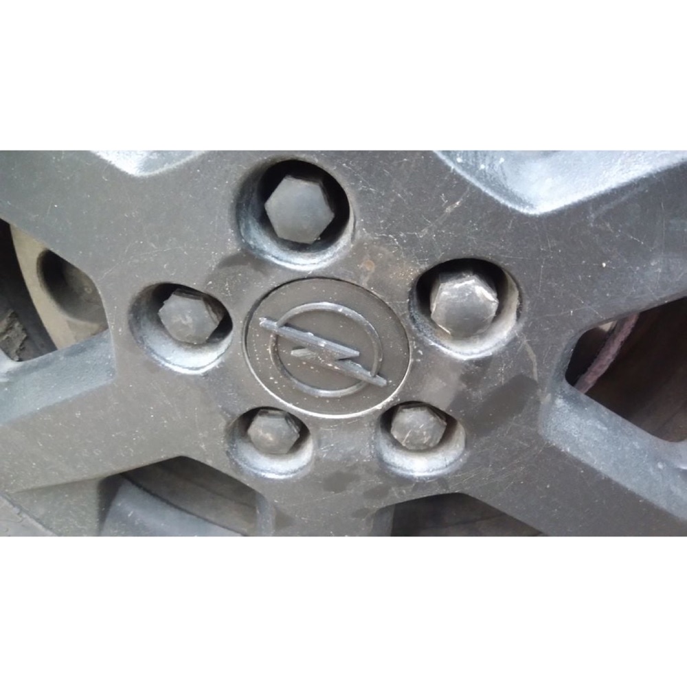 Opel Astra Jant Göbek Kapağı — Geçmeli Tip (64 mm) görsel 2