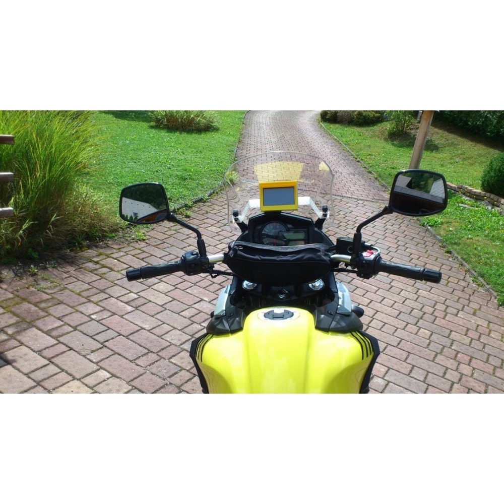 Suzuki V-Strom 650 Garmin Navigasyon Tutucusu görsel 3