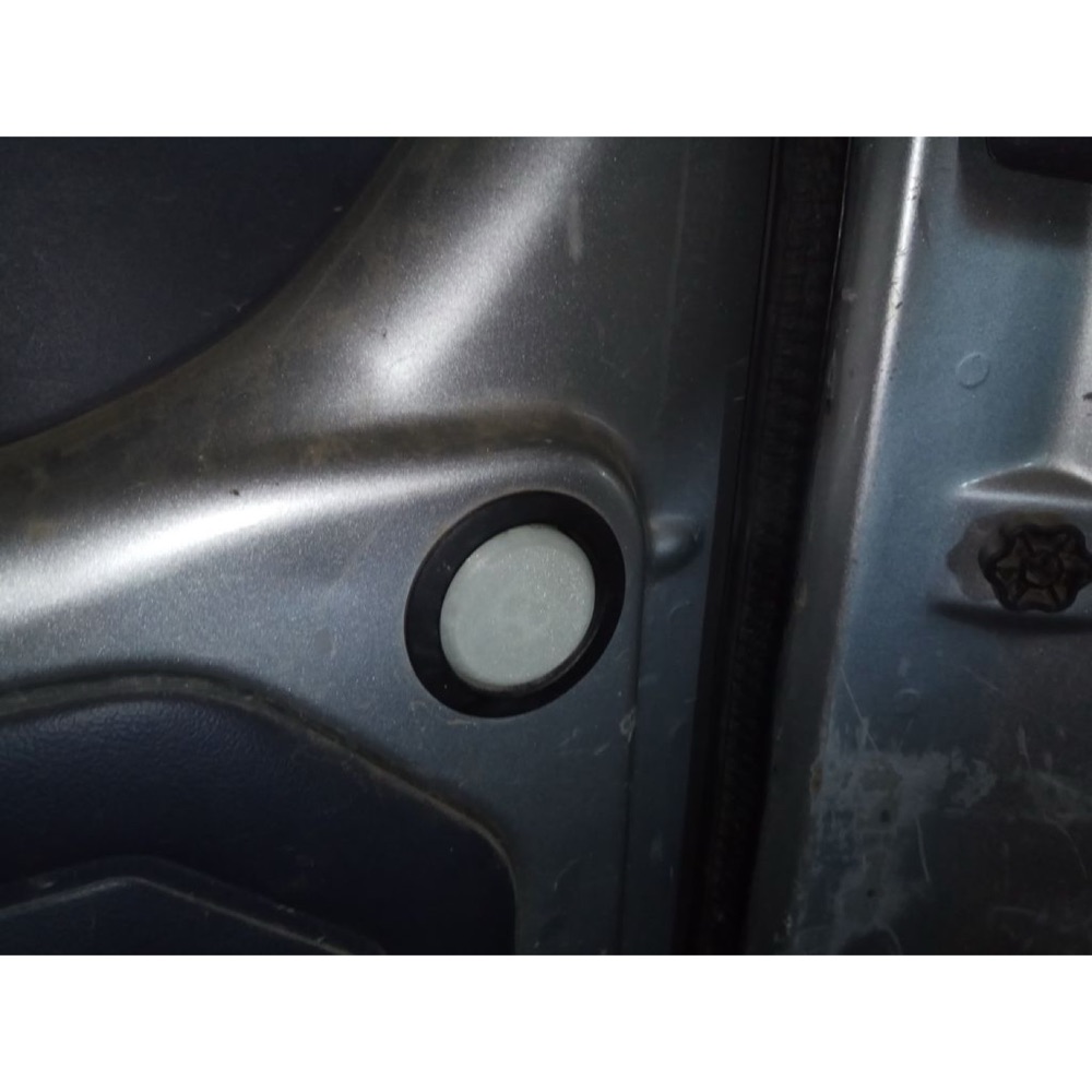 Ford Tourneo Arka Kapı Açma Düğmesi