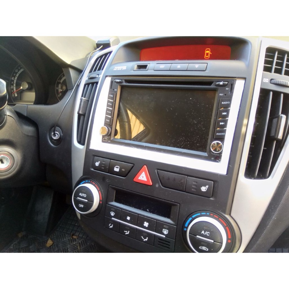 Kia Ceed Çift DIN Teyp Ön Çerçevesi