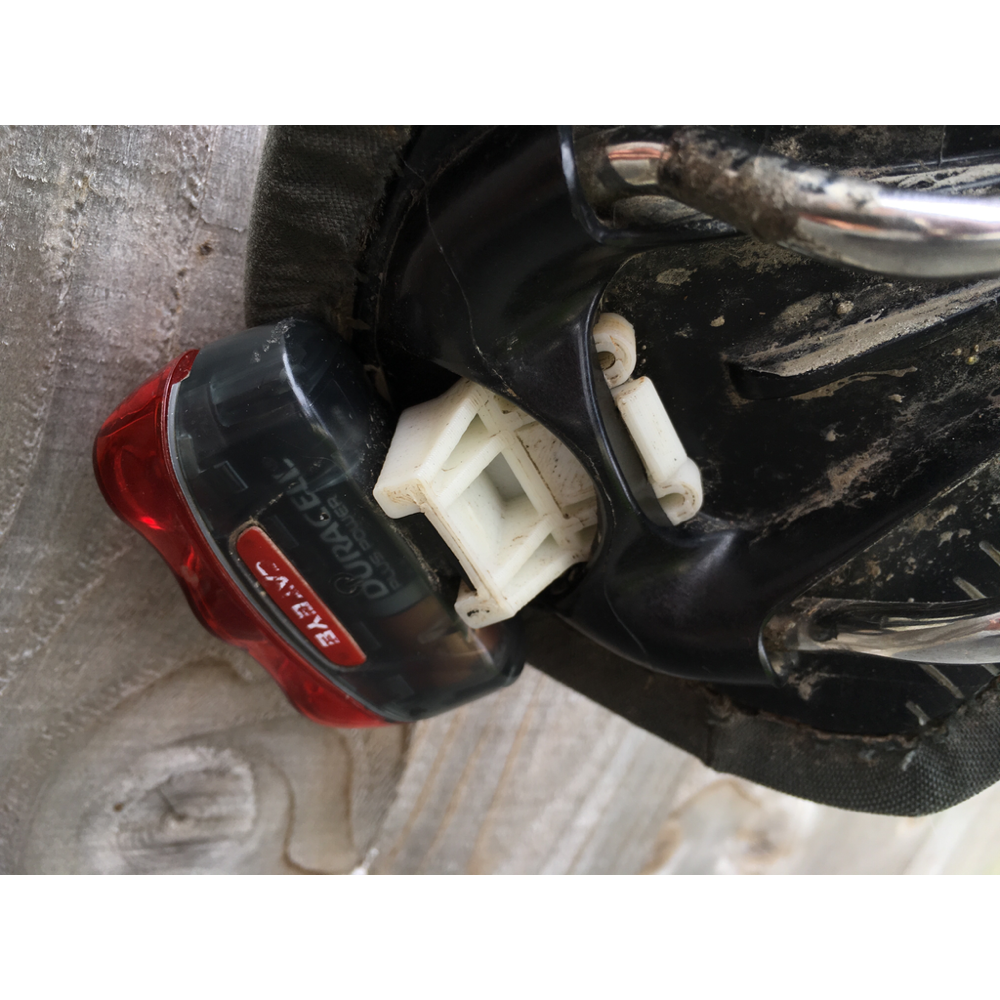 Bisiklet Cateye Lamba - Fizik Sele Adaptörü görsel 4