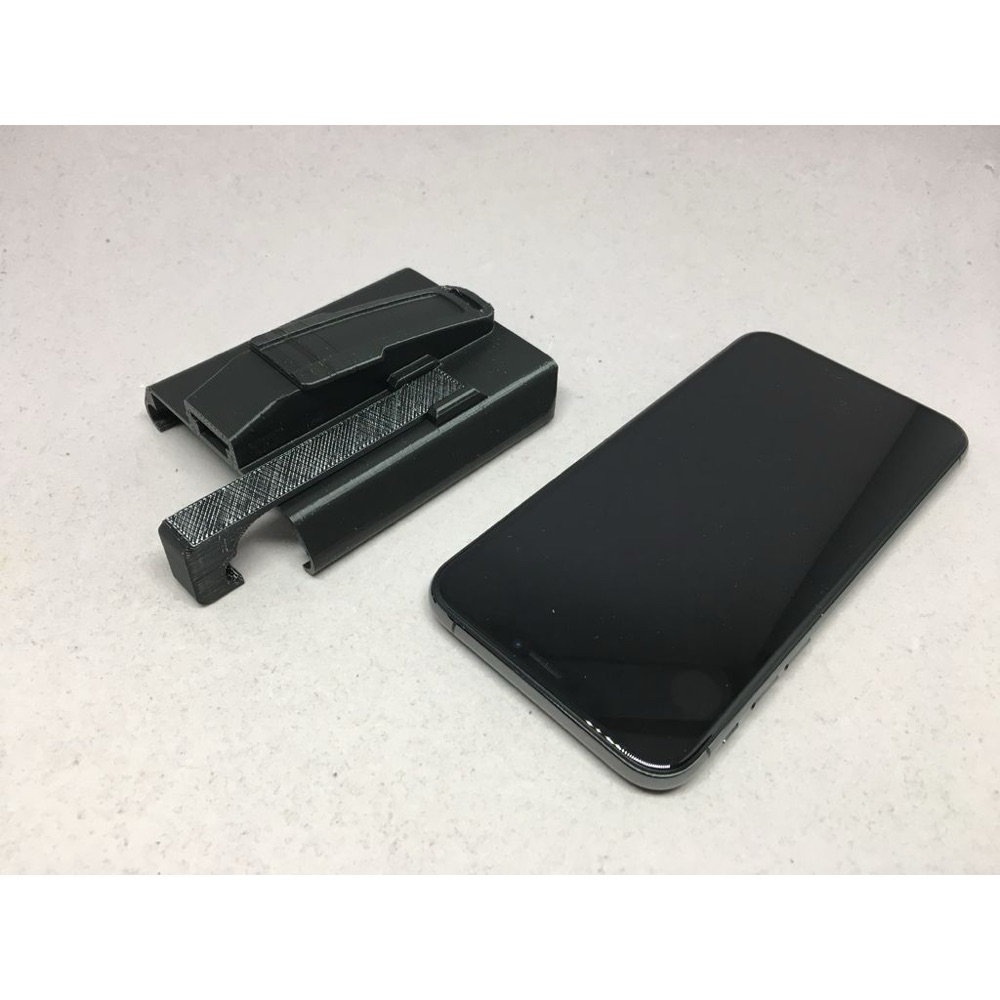 Bisiklet Garmin Tutucusuna iPhone Adaptörü görsel 4