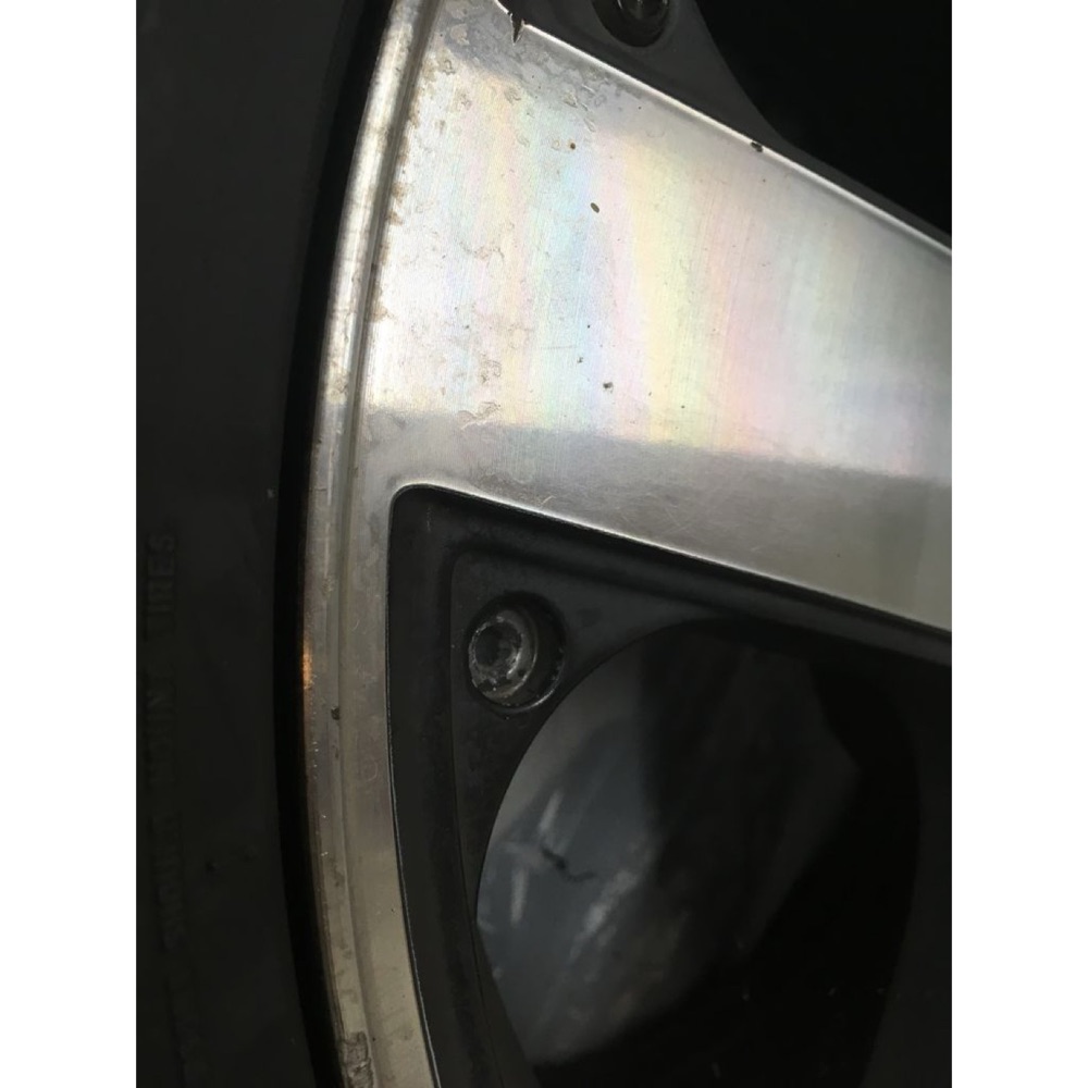 VW Monte Carlo Üçgen Cıvata Kapağı görsel 2