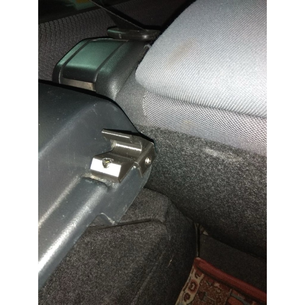 Fiat Stilo Bagaj Perdesi Tutucusu görsel 2