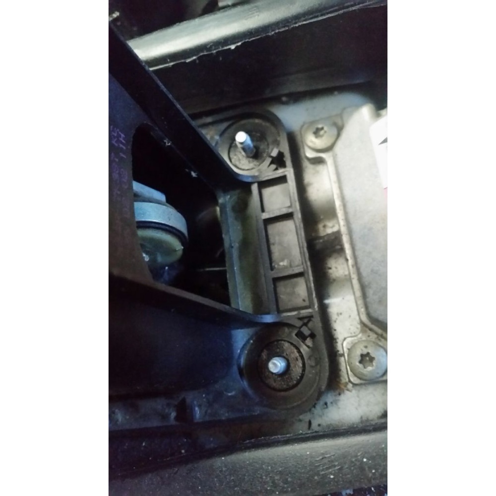 Ford Focus Mk1 Vites Kolu Burcu (78 mm Geniş Taban)