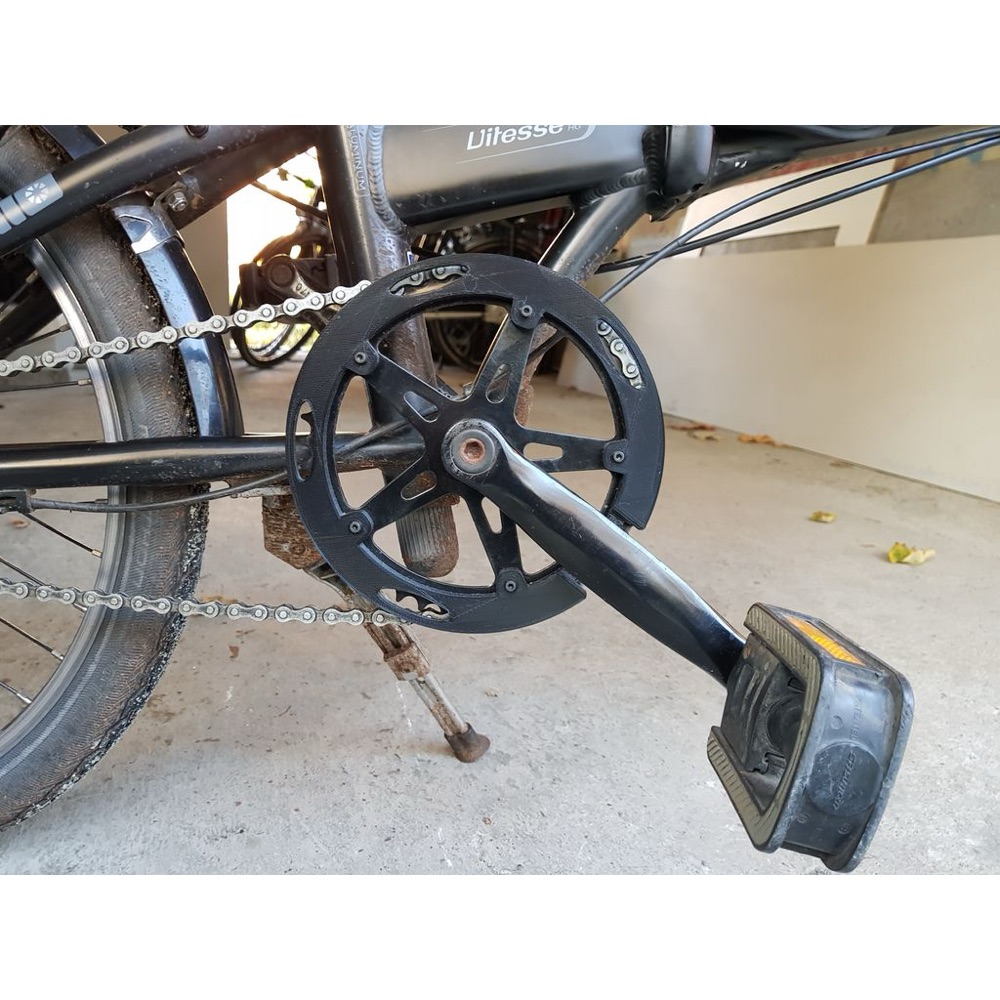 Bisiklet Zincir Dişli Koruyucusu (79,6 mm Delik Aralığı) görsel 2