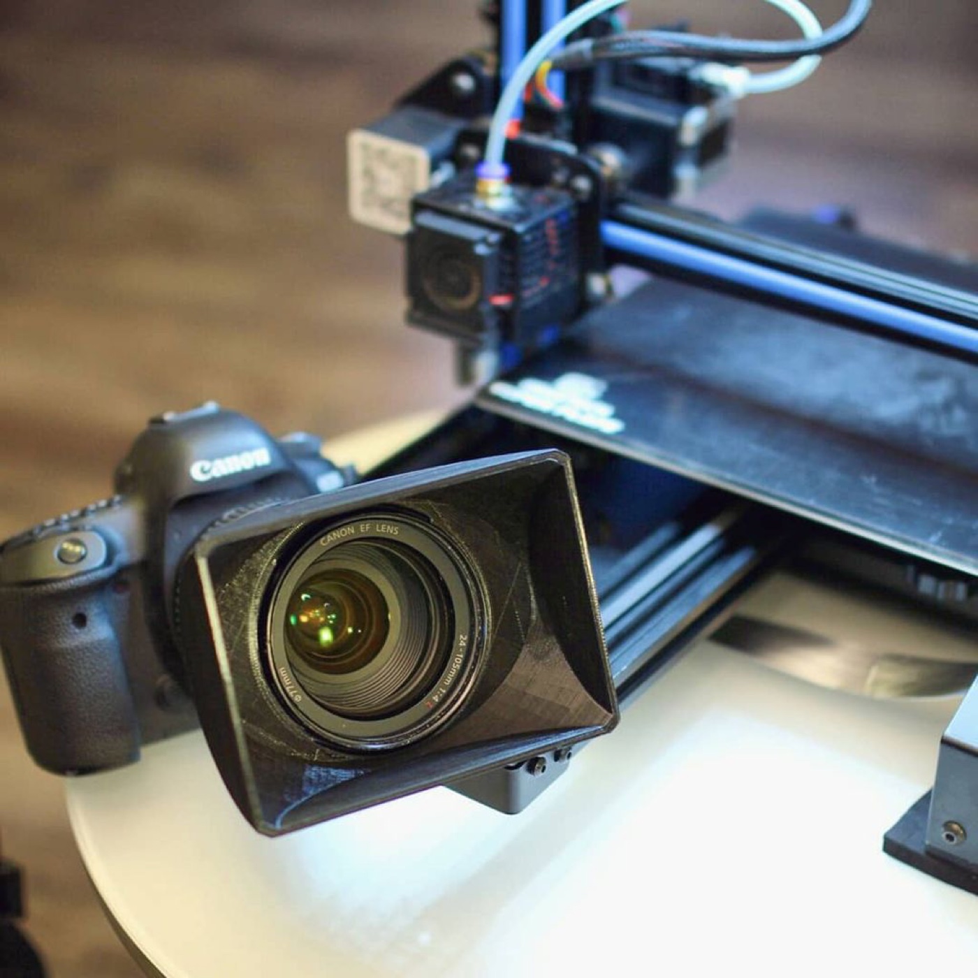 Canon 24-105 f/4L Lens için Kare Profilli ENG Tipi Parasoley (Mattebox Stili) görsel 3