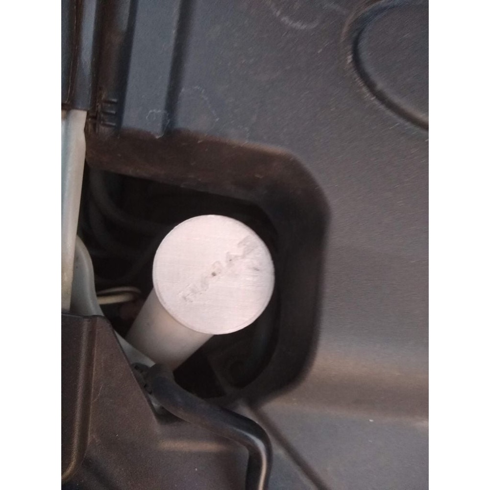 Toyota Avensis Cam Suyu Deposu Kapağı (2004-2008) görsel 2