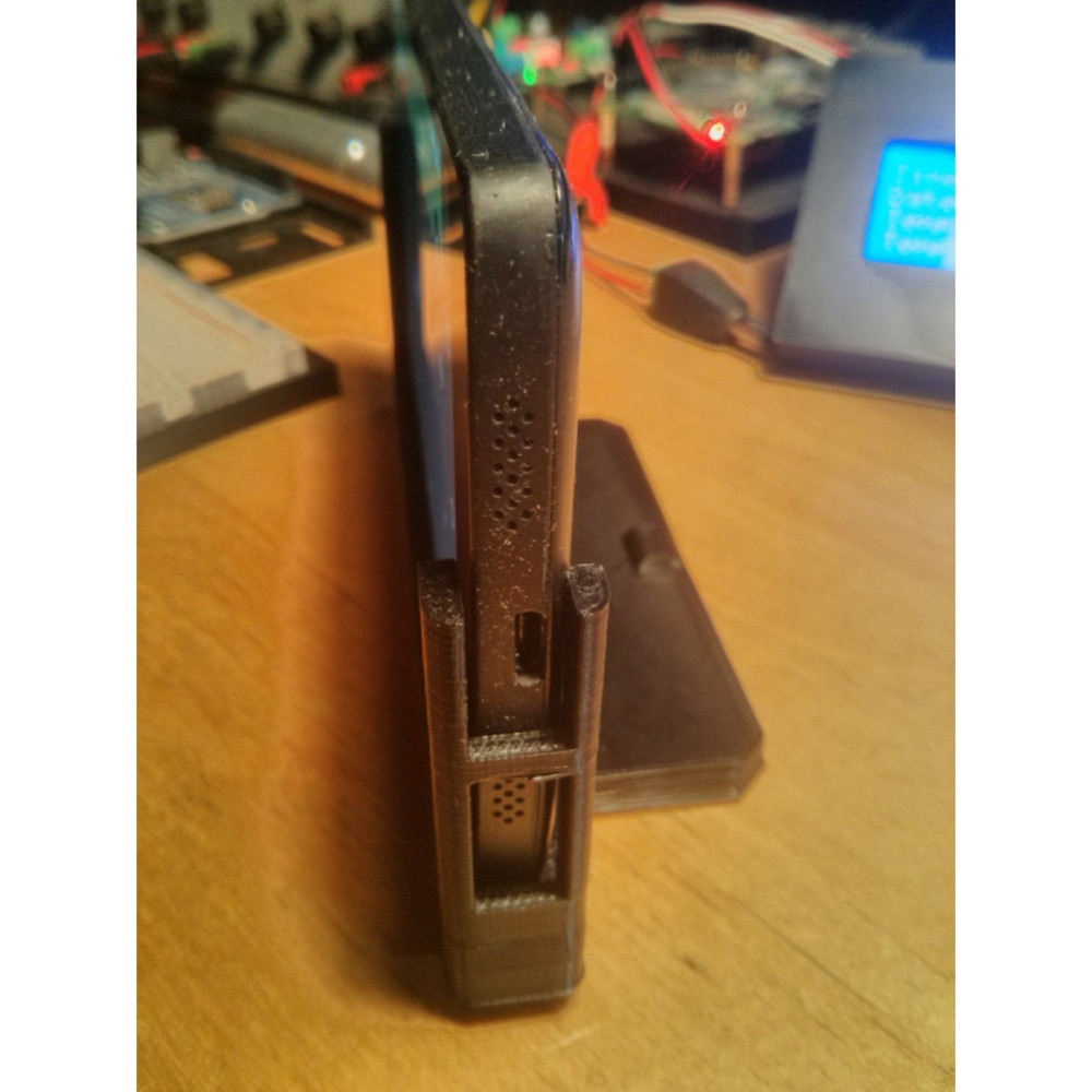 Nexus 5 Tutucu (Mercedes W211 Uyumlu) görsel 2
