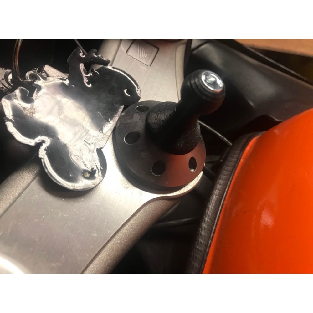 Ball mount Honda Blackbird CBR 1100 XX görsel 2