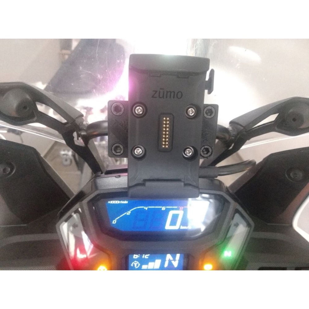 Honda CRF1000 Africa Twin Garmin Zumo Tutucusu