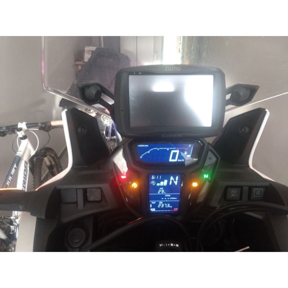 Honda CRF1000 Africa Twin Garmin Zumo Tutucusu görsel 2