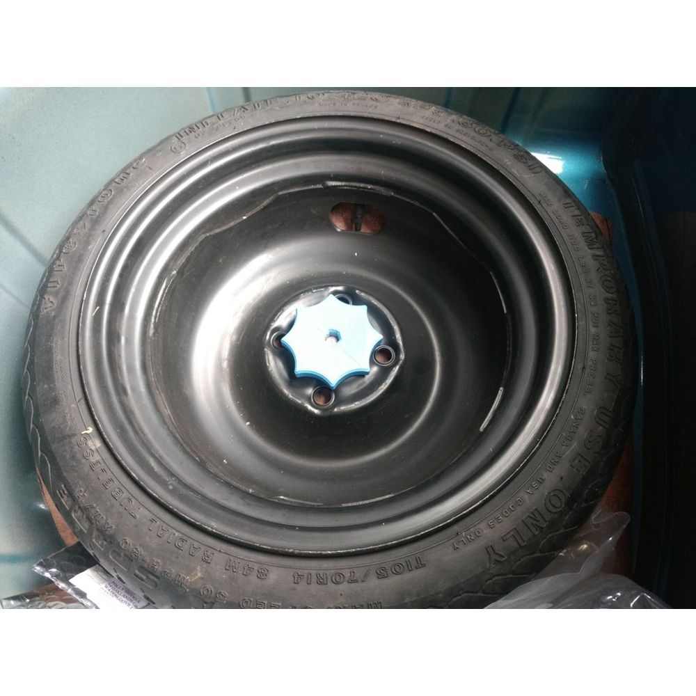 Volkswagen Up Stepne Lastiği Sabitleme Topuzu