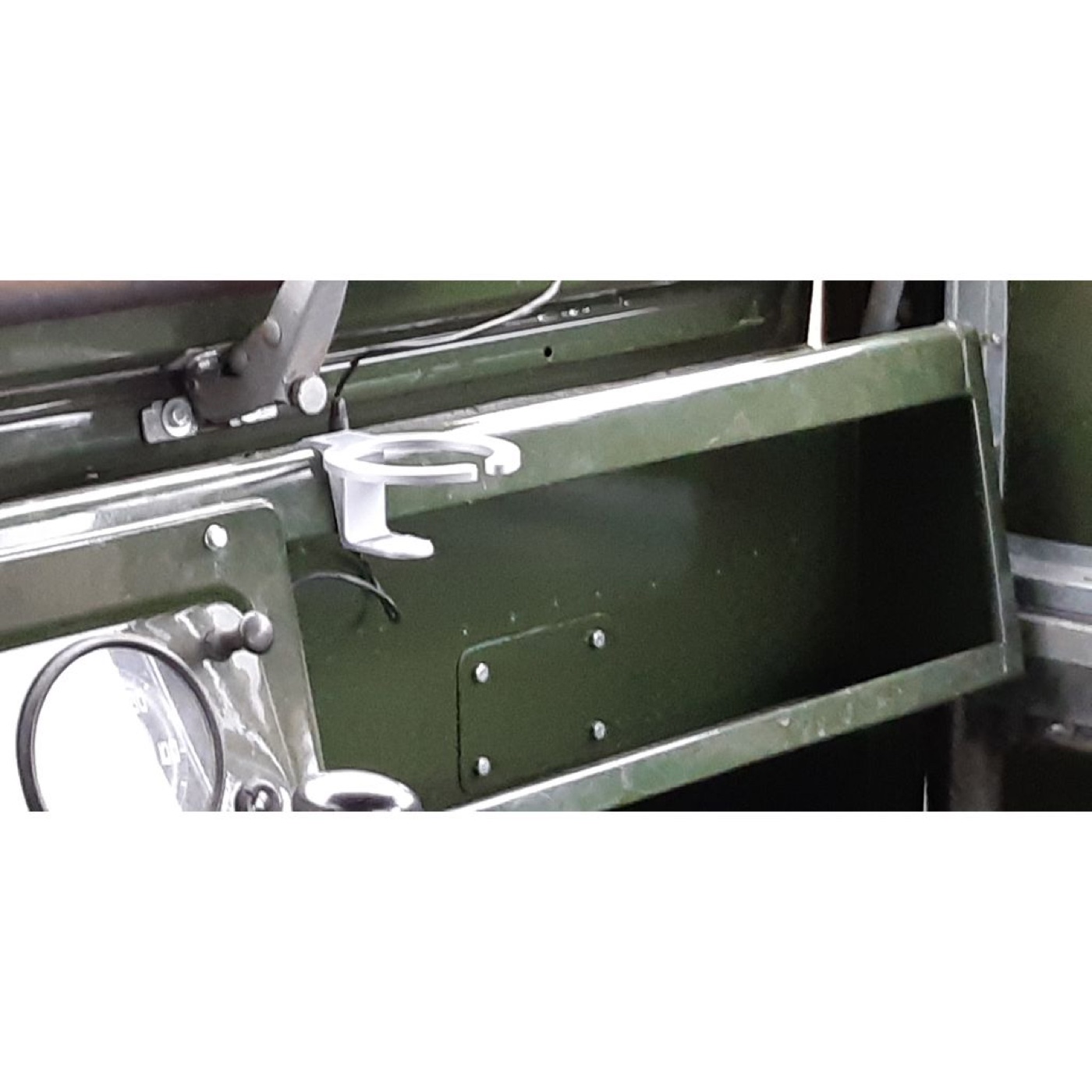 Land Rover Series Teneke Kutu Tutucusu