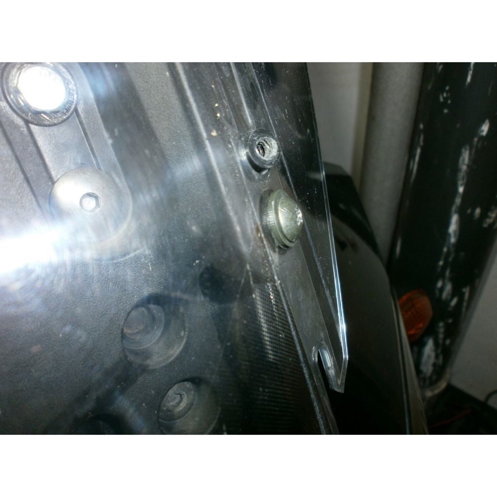 Suzuki Cam Suyu Fıskiyesi (09161-05017) görsel 4