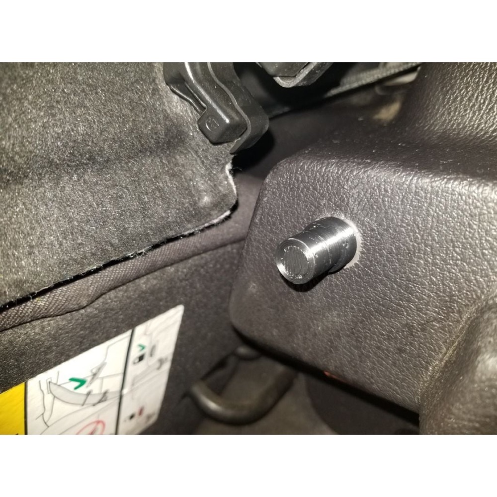 Ford Focus (2013) Hatchback Gizlilik Perdesi Menteşe Pimi