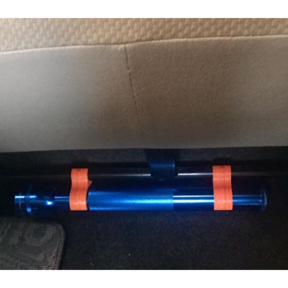 Toyota Vitz arka koltuk Maglite tutucu