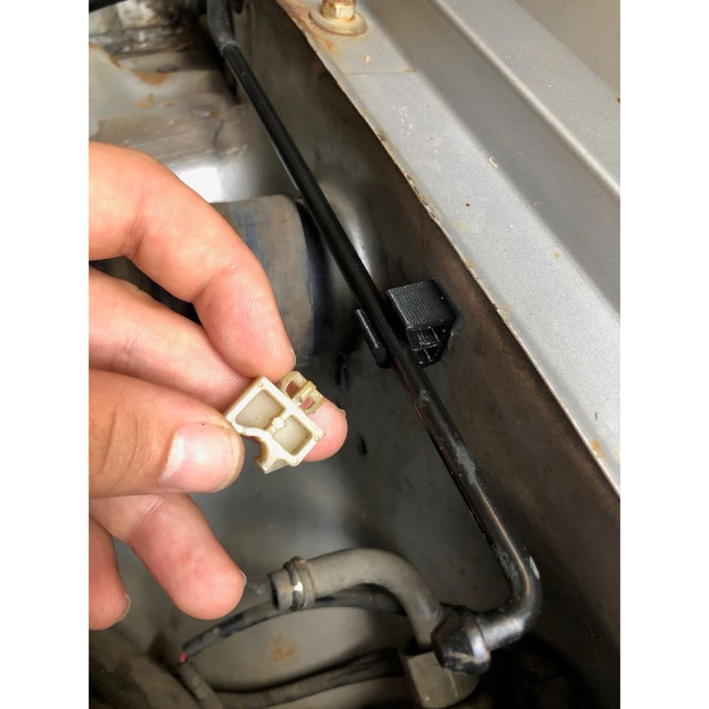 Honda City/Jazz 1984 kaput destek çubuğu klipsi görsel 2