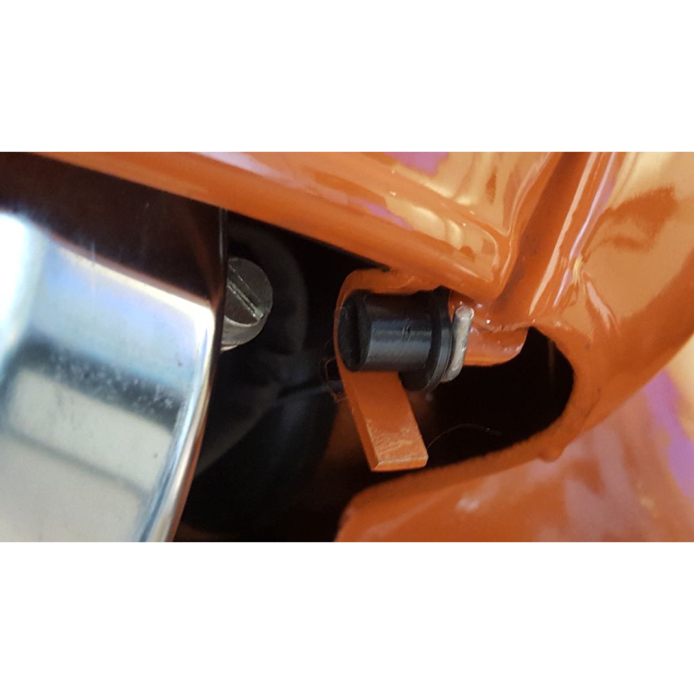 Vespa 50/125 Kapı Burcu görsel 2
