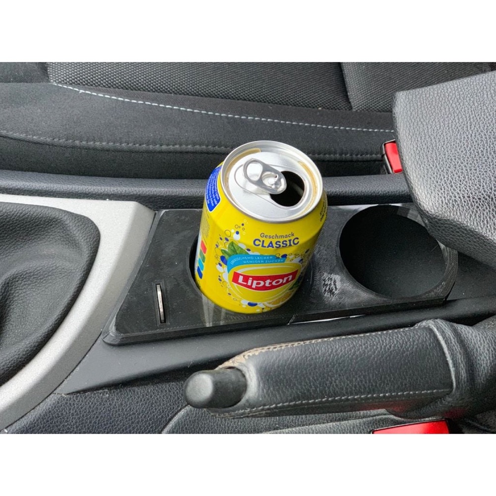 Konsol Bardaklığı Plakalı (BMW 1 Serisi Uyumlu)