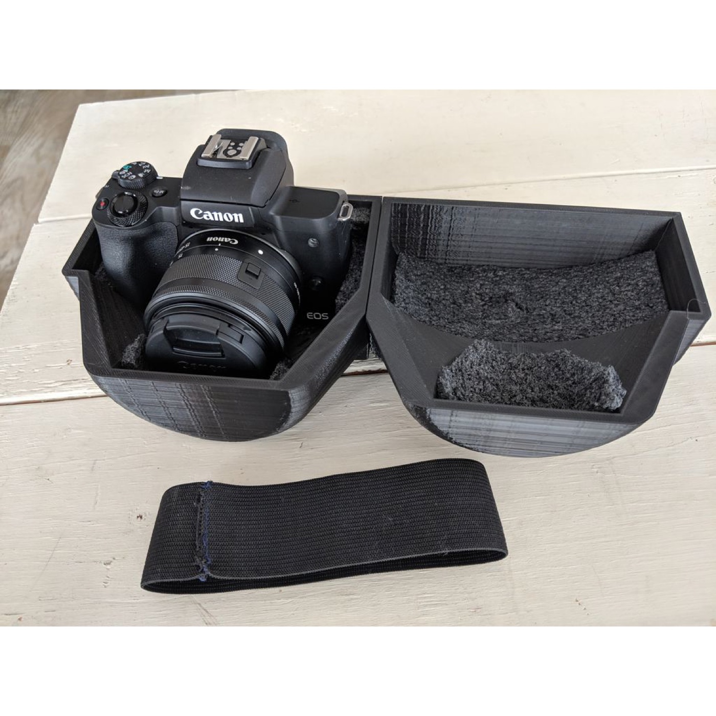 Canon EOS M50 için Sert Kabuklu Taşıma Kutusu görsel 2