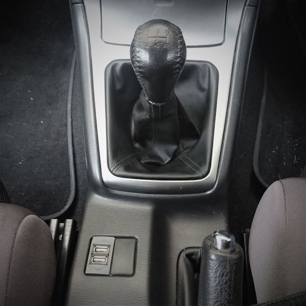 Subaru Impreza WRX USB Giriş Eklentisi (2006) görsel 2