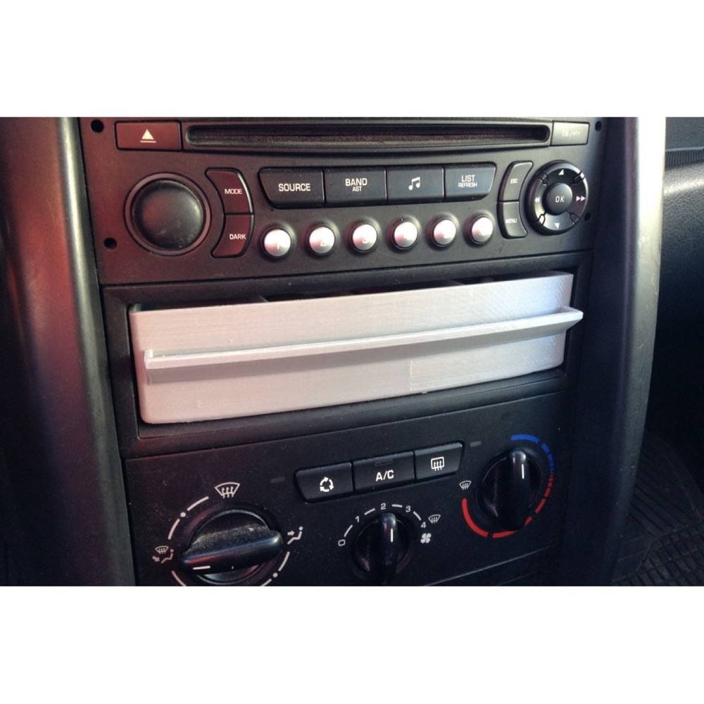 Peugeot 207 Konsol İçi Çekmece Düzenleyici — Model 2 görsel 2