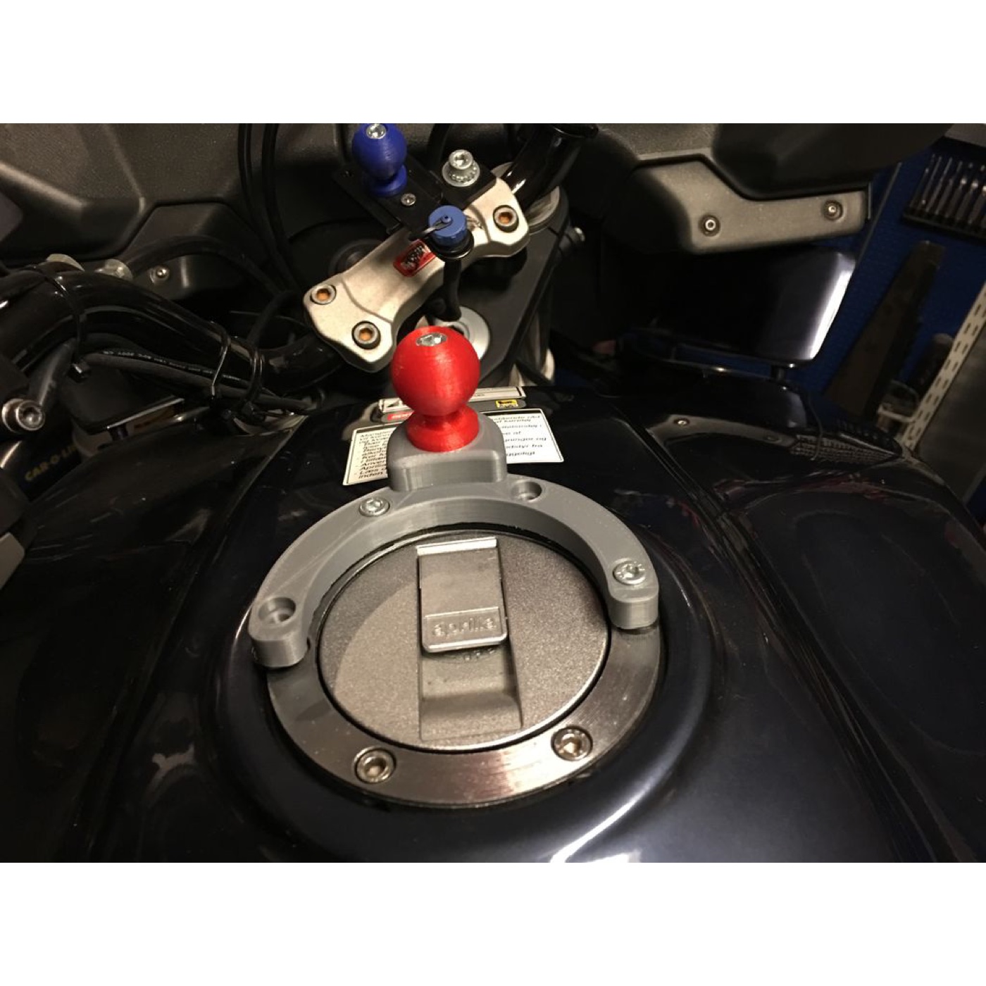 Aprilia ETV 1000 Caponord RAM Bilye Montajı