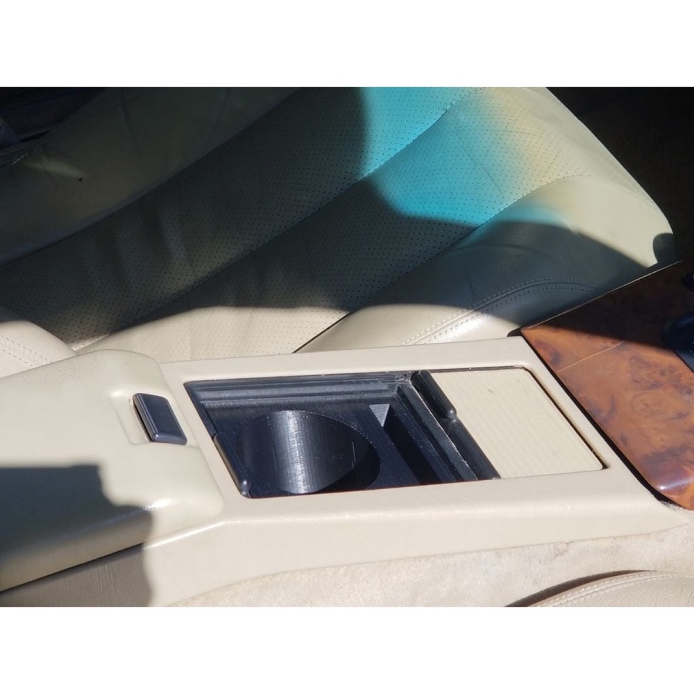 Cassette Bant Bölümü Bardaklığı (Mercedes 500SL 1990) görsel 3